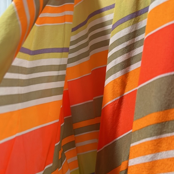 100% Silk Evan Picone size 12 Wrap Peplum Blouse - Picture 6 of 9